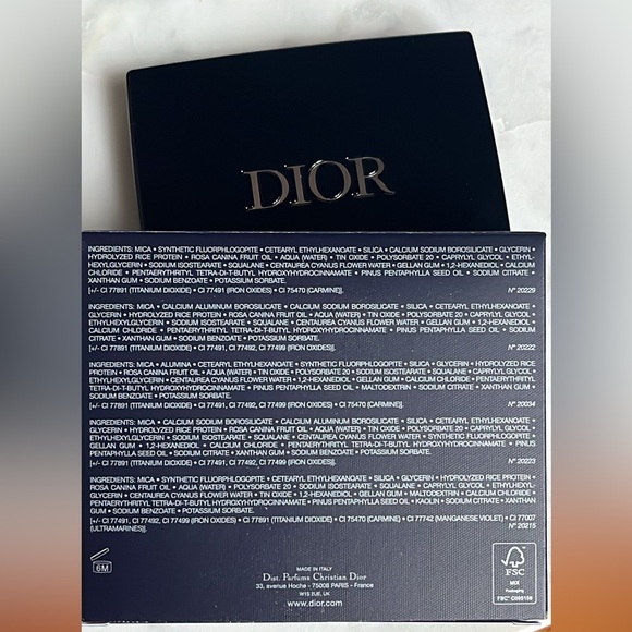 Dior Colorshow, eye palette with Dior pouch, NEW - Picture 12 of 12